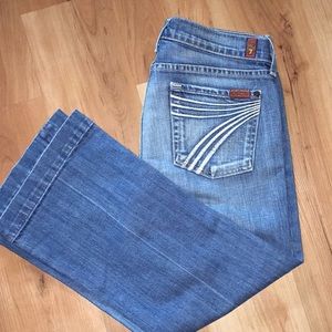 7 for all mankind dojo cropped jean size 29